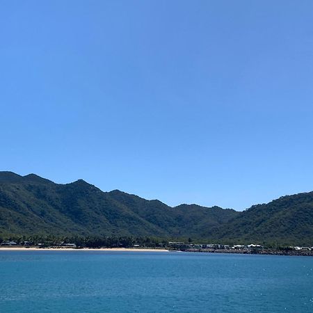 Shambhala Retreat Magnetic Island Cottages 넬리베이 외부 사진