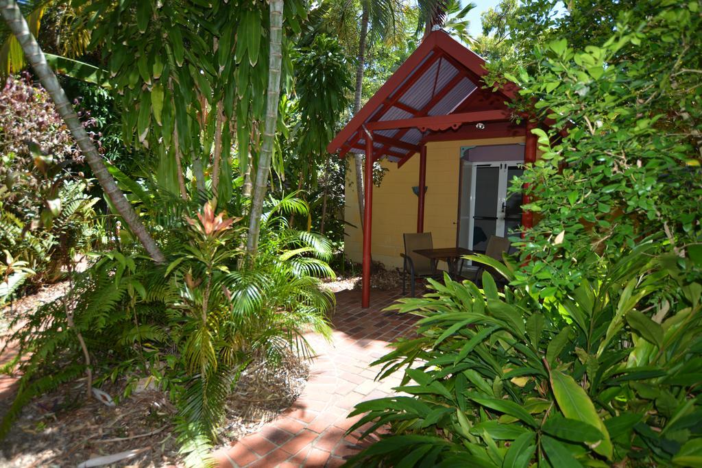 Shambhala Retreat Magnetic Island Cottages 넬리베이 외부 사진