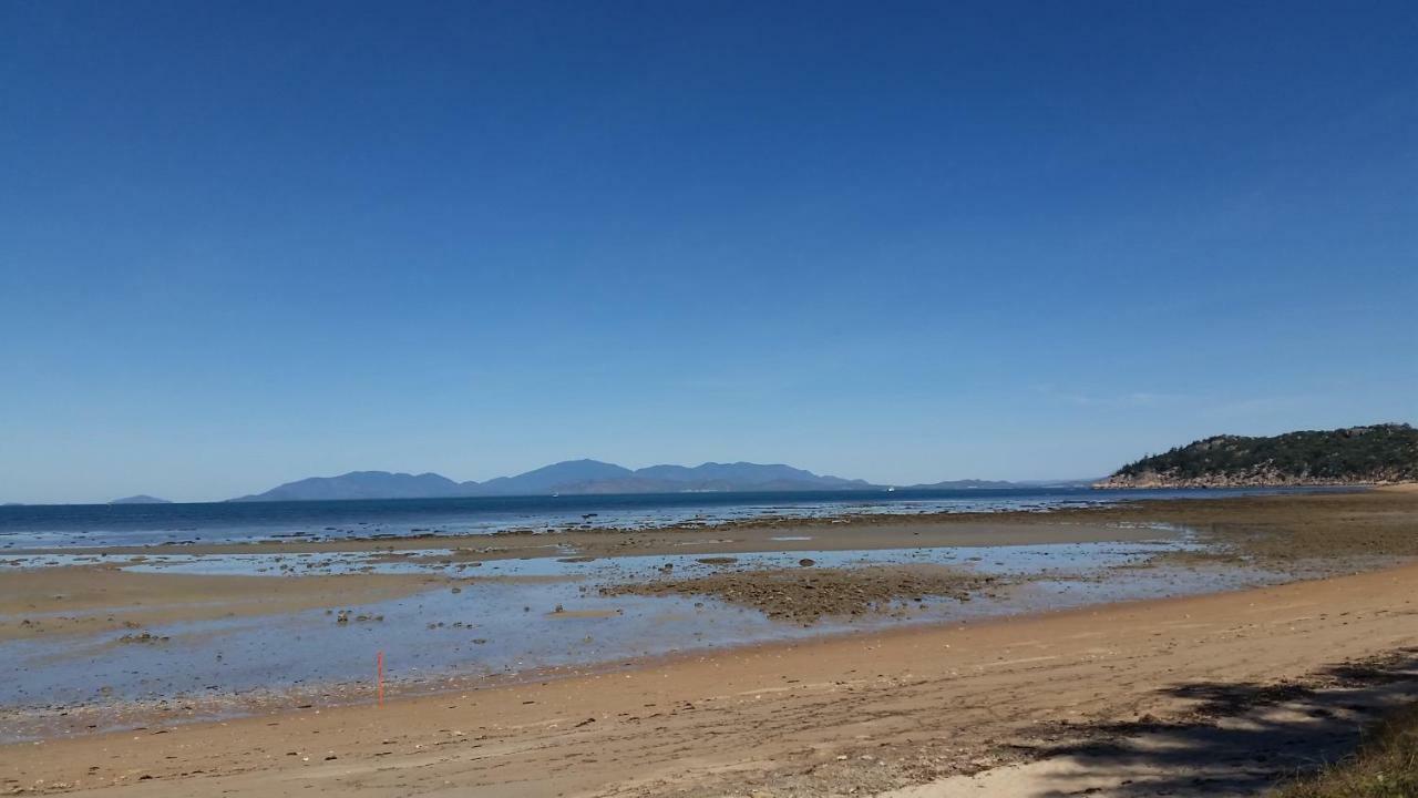Shambhala Retreat Magnetic Island Cottages 넬리베이 외부 사진