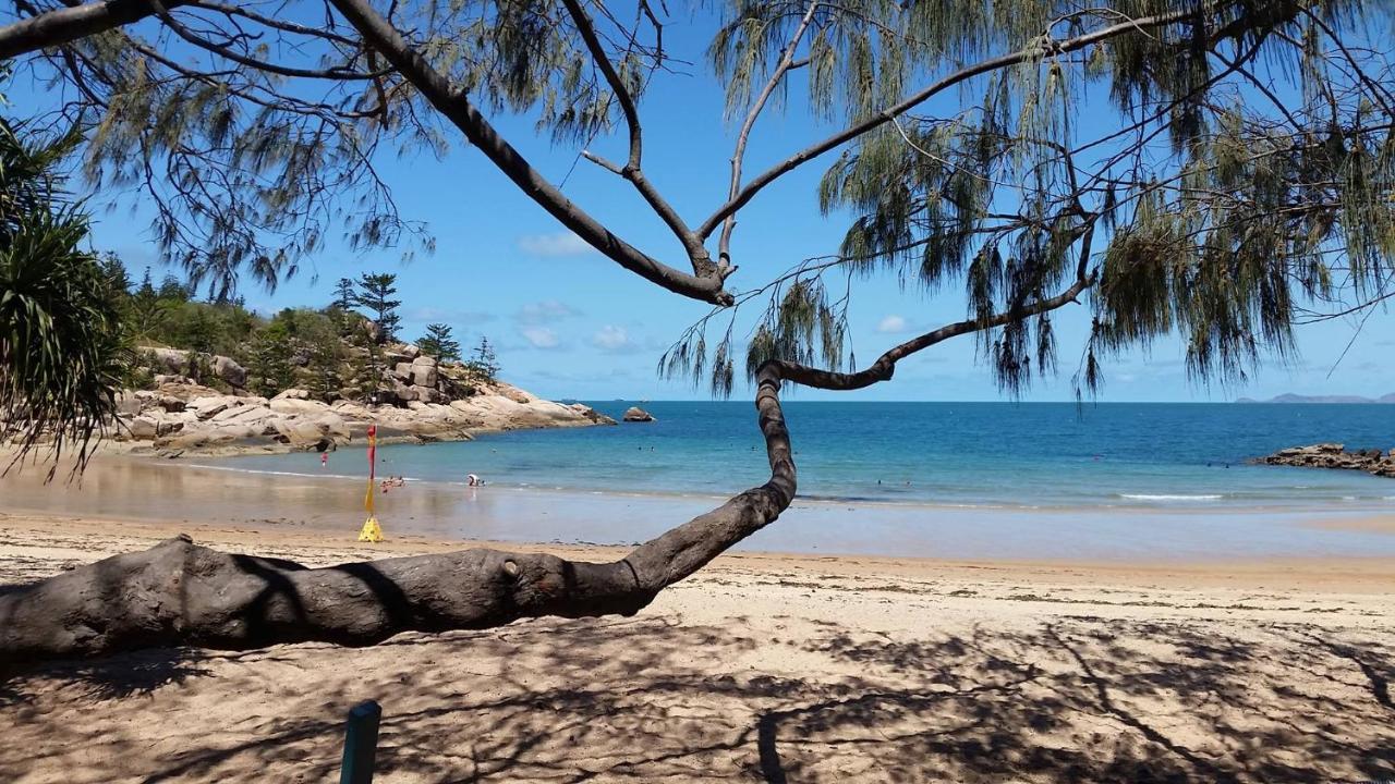 Shambhala Retreat Magnetic Island Cottages 넬리베이 외부 사진